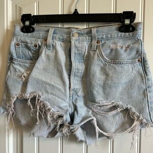 Levis 501 Shorts Women’s Size 29 Cut Off Blue Denim Jean Booty 3"